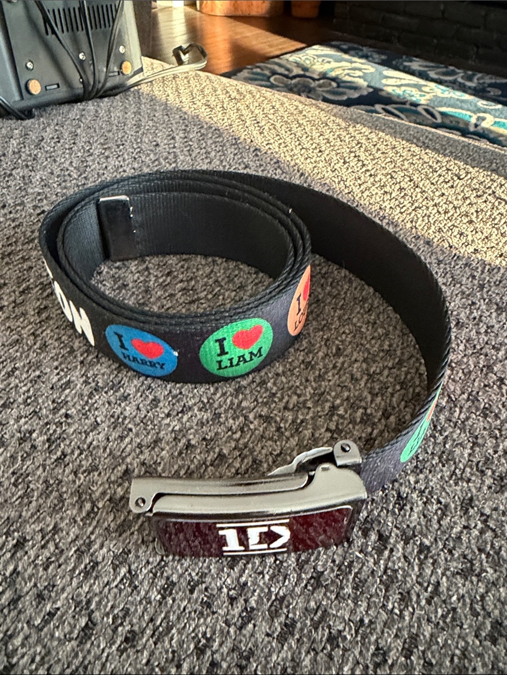 One Direction Black Novelty seatbelt Belt with Colorful 'I ♥' 1D Buttons